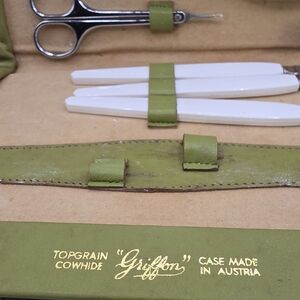 Vintage Griffon Manicure Set